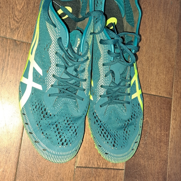 Spike running shoes - Picture 5 of 6